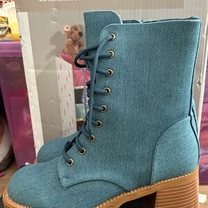 Stylish Blue Lace-Up Ankle Boots